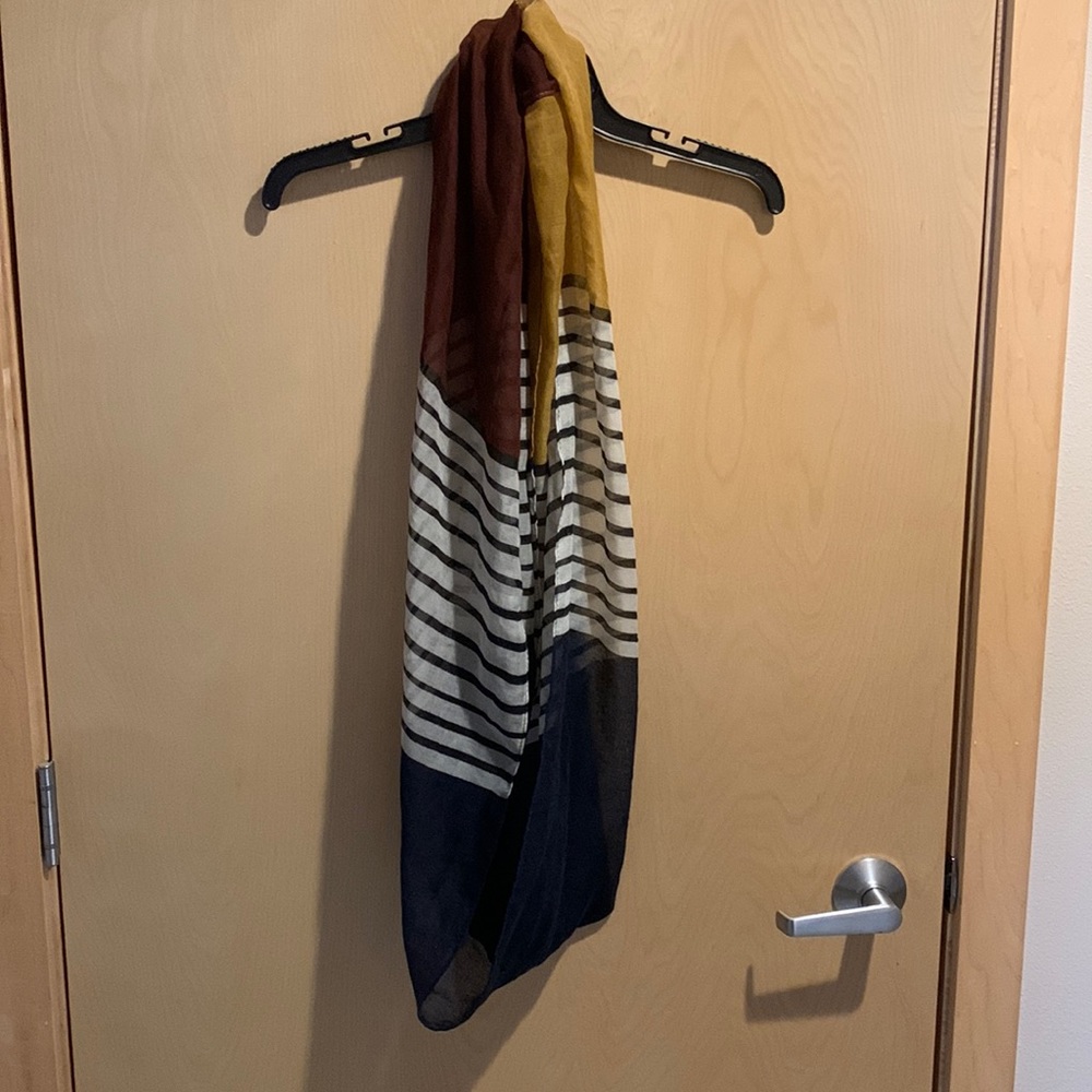 Vivian & Vincent Infinity Scarf